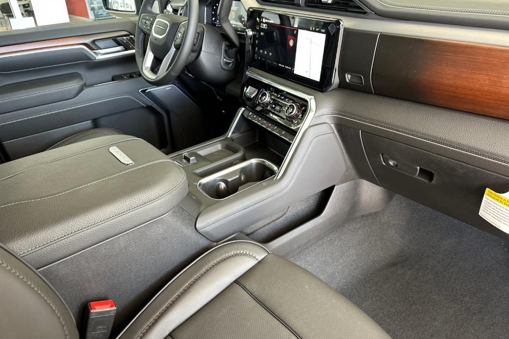 new 2025 GMC Sierra 2500 car, priced at $87,965