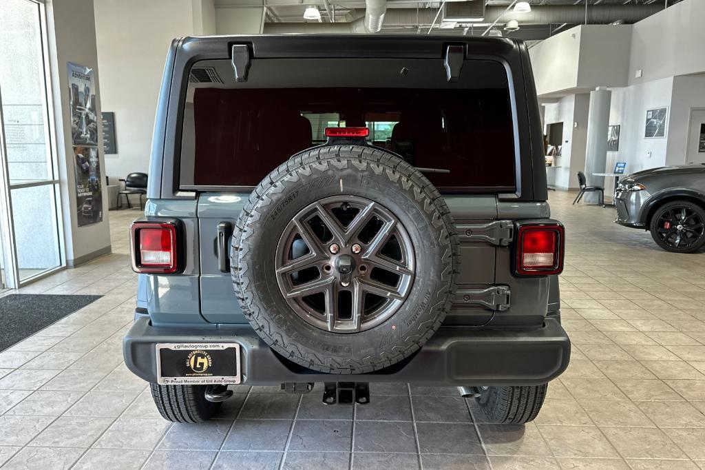 new 2025 Jeep Wrangler car, priced at $47,999