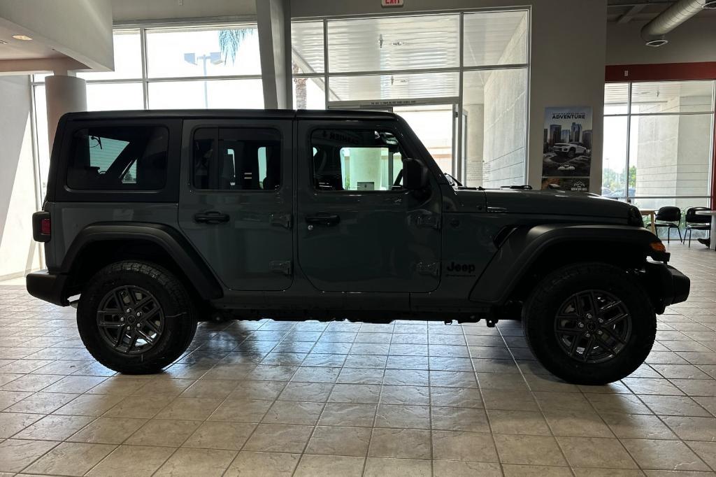 new 2025 Jeep Wrangler car, priced at $47,999