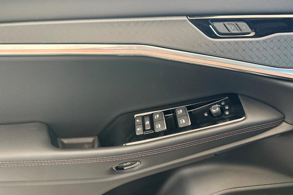 new 2025 Jeep Wagoneer S car, priced at $52,340