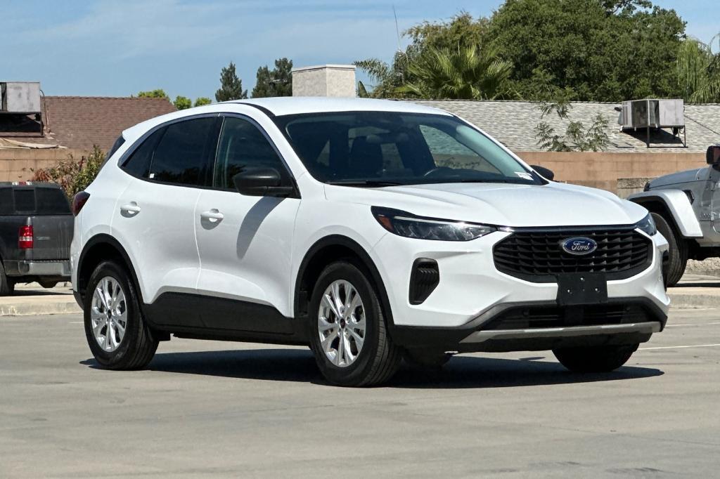 used 2023 Ford Escape car, priced at $20,361
