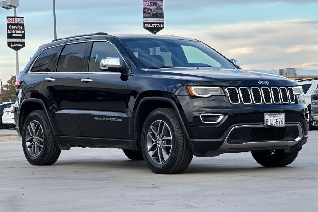 used 2017 Jeep Grand Cherokee car, priced at $13,999