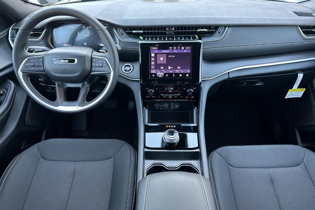 new 2025 Jeep Grand Cherokee L car, priced at $40,585