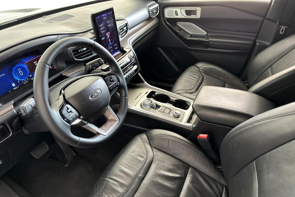 used 2023 Ford Explorer car, priced at $44,656