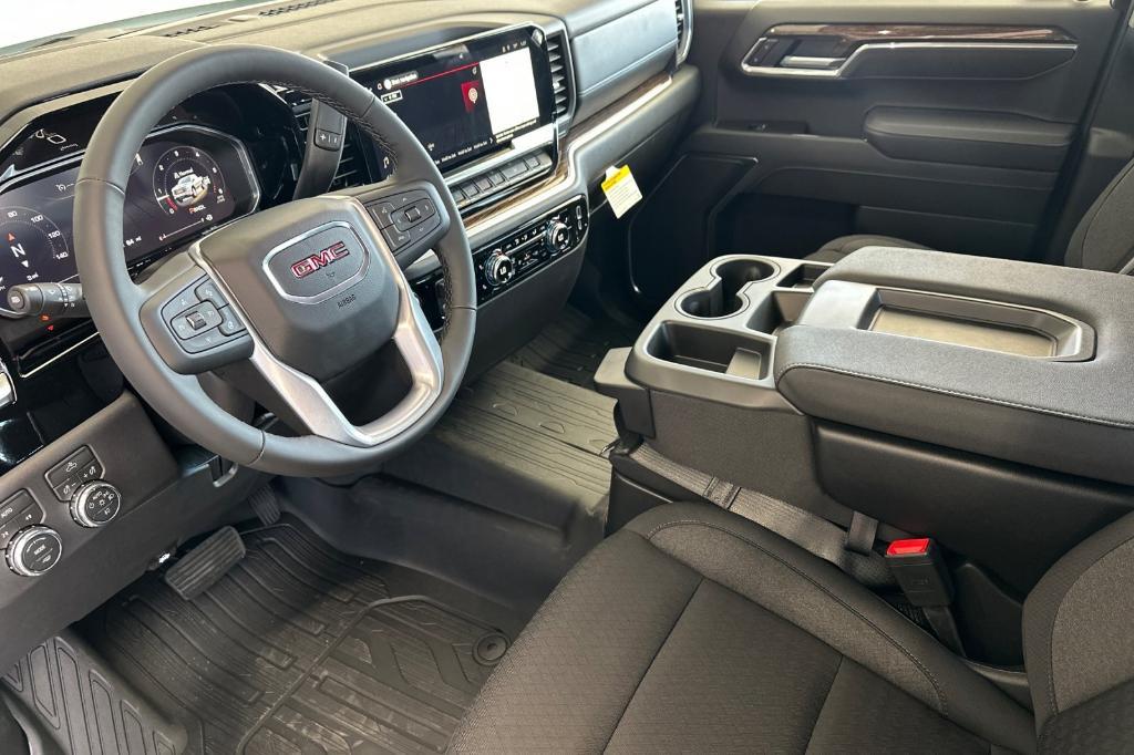 new 2026 GMC Sierra 1500 car, priced at $47,206