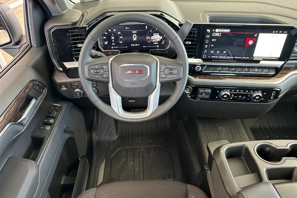 new 2026 GMC Sierra 1500 car, priced at $47,206
