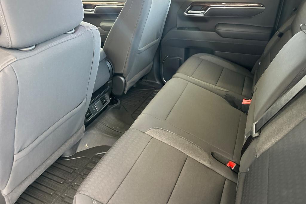 new 2026 GMC Sierra 1500 car, priced at $47,206