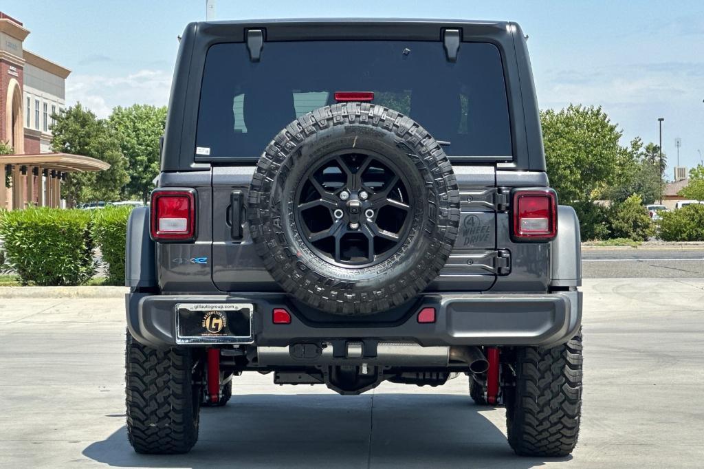 new 2025 Jeep Wrangler 4xe car