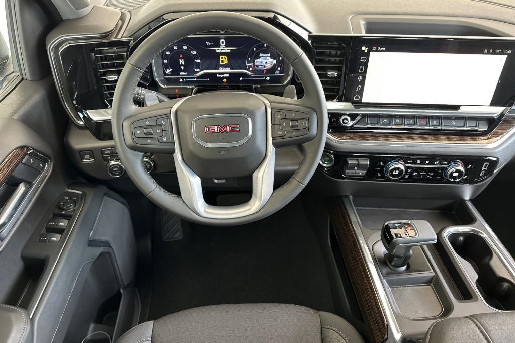 new 2025 GMC Sierra 1500 car, priced at $58,245