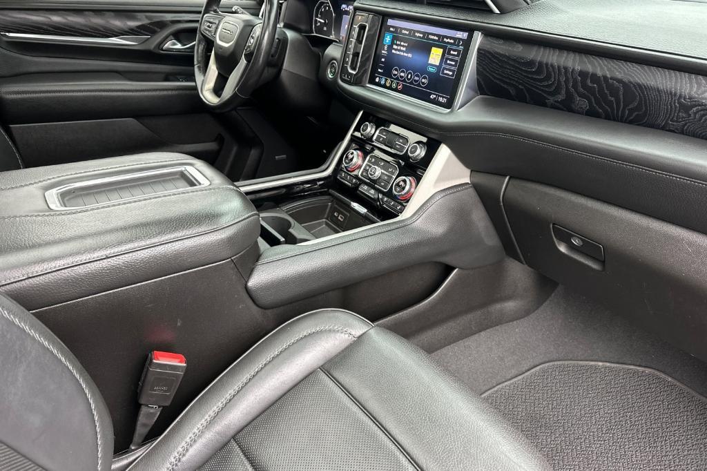 used 2021 GMC Yukon car, priced at $48,729