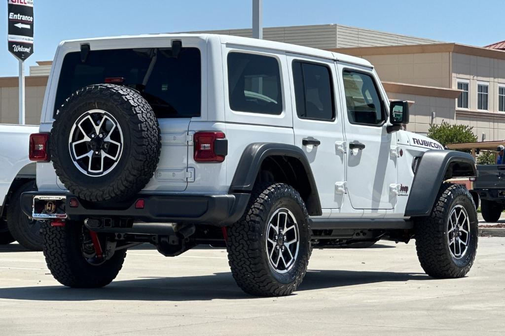 new 2025 Jeep Wrangler car