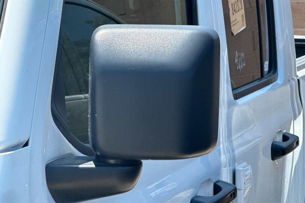 used 2021 Jeep Gladiator car, priced at $37,180