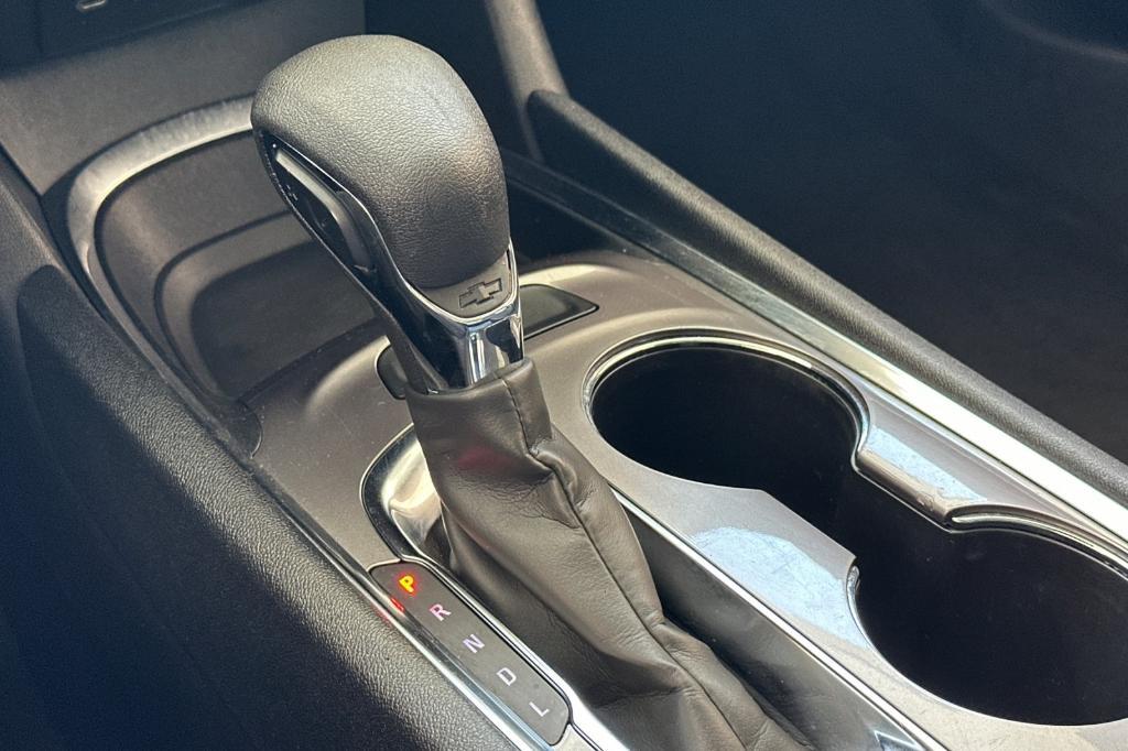 used 2022 Chevrolet Malibu car, priced at $16,999