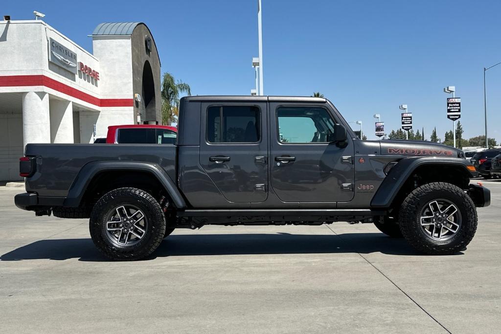 new 2025 Jeep Gladiator car, priced at $49,500