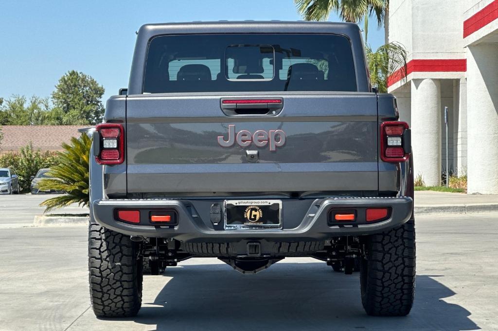 new 2025 Jeep Gladiator car, priced at $49,500