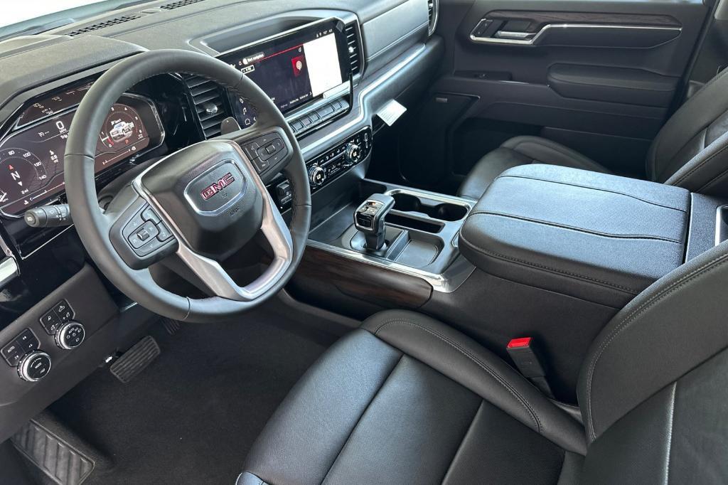new 2025 GMC Sierra 1500 car, priced at $60,900