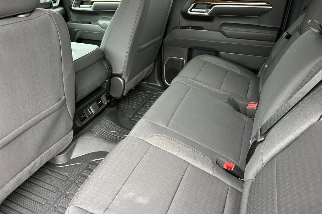 new 2026 GMC Sierra 1500 car, priced at $47,701