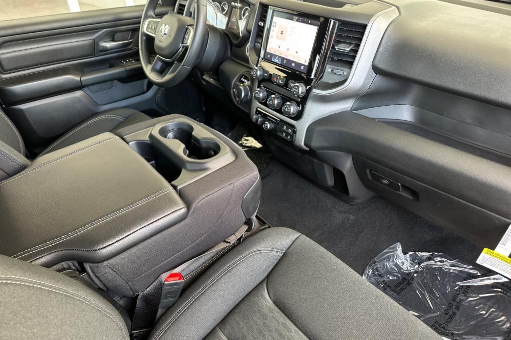 new 2025 Ram 1500 car, priced at $47,425