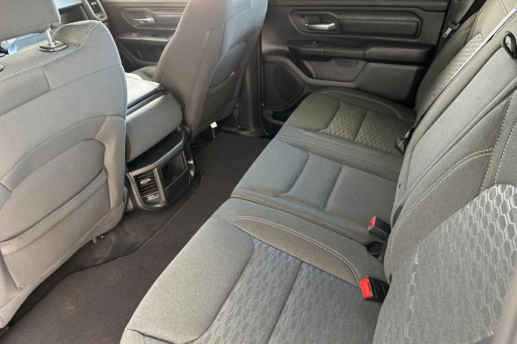 new 2025 Ram 1500 car, priced at $47,425