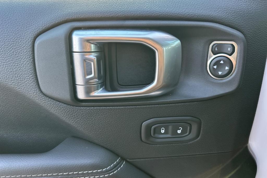 used 2022 Jeep Wrangler Unlimited 4xe car, priced at $33,451