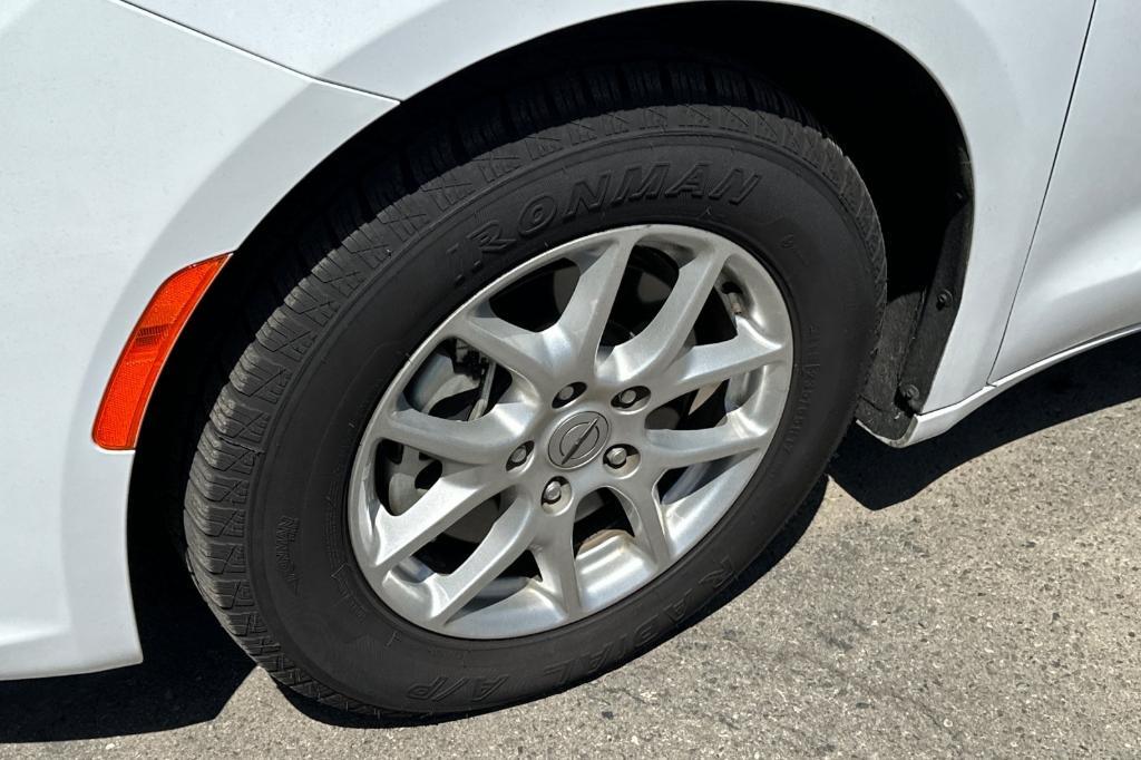 used 2022 Chrysler Pacifica car, priced at $25,895