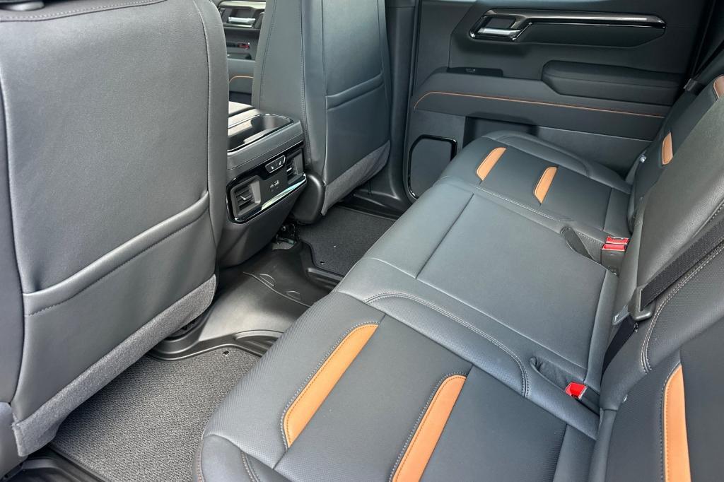 new 2026 GMC Sierra 1500 car, priced at $68,985