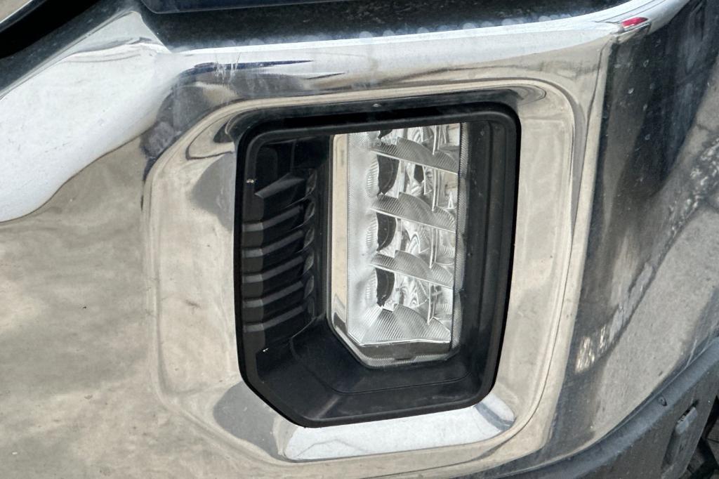 used 2022 GMC Sierra 2500 car, priced at $59,777