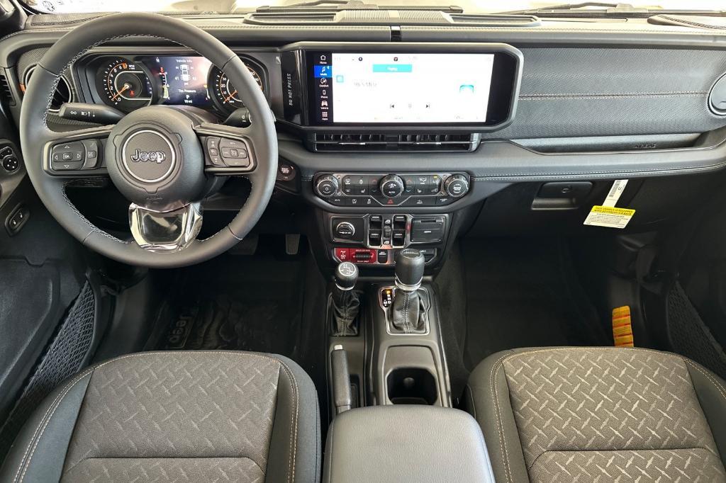 new 2025 Jeep Gladiator car, priced at $47,700