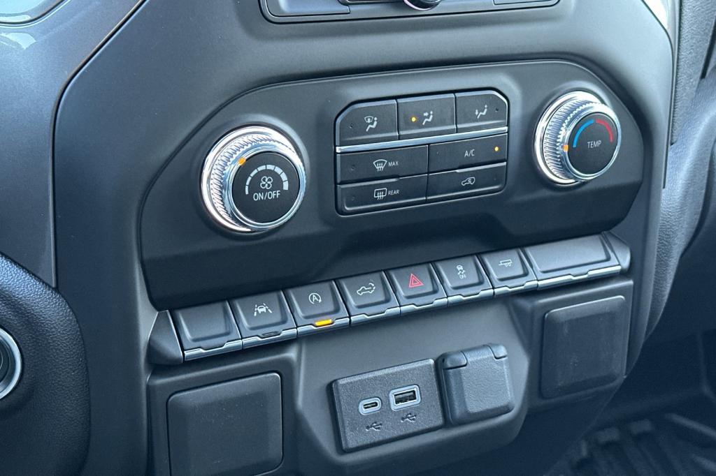 new 2026 GMC Sierra 1500 car, priced at $38,230