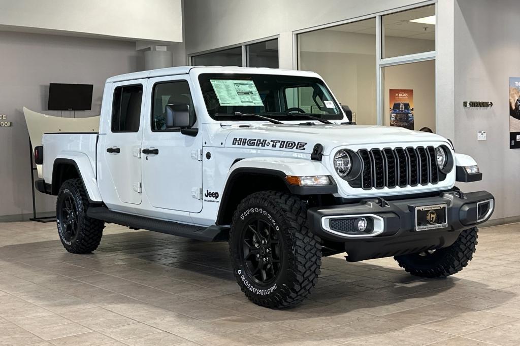 new 2025 Jeep Gladiator car, priced at $48,155