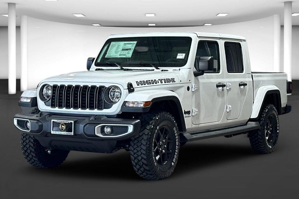 new 2025 Jeep Gladiator car, priced at $48,155