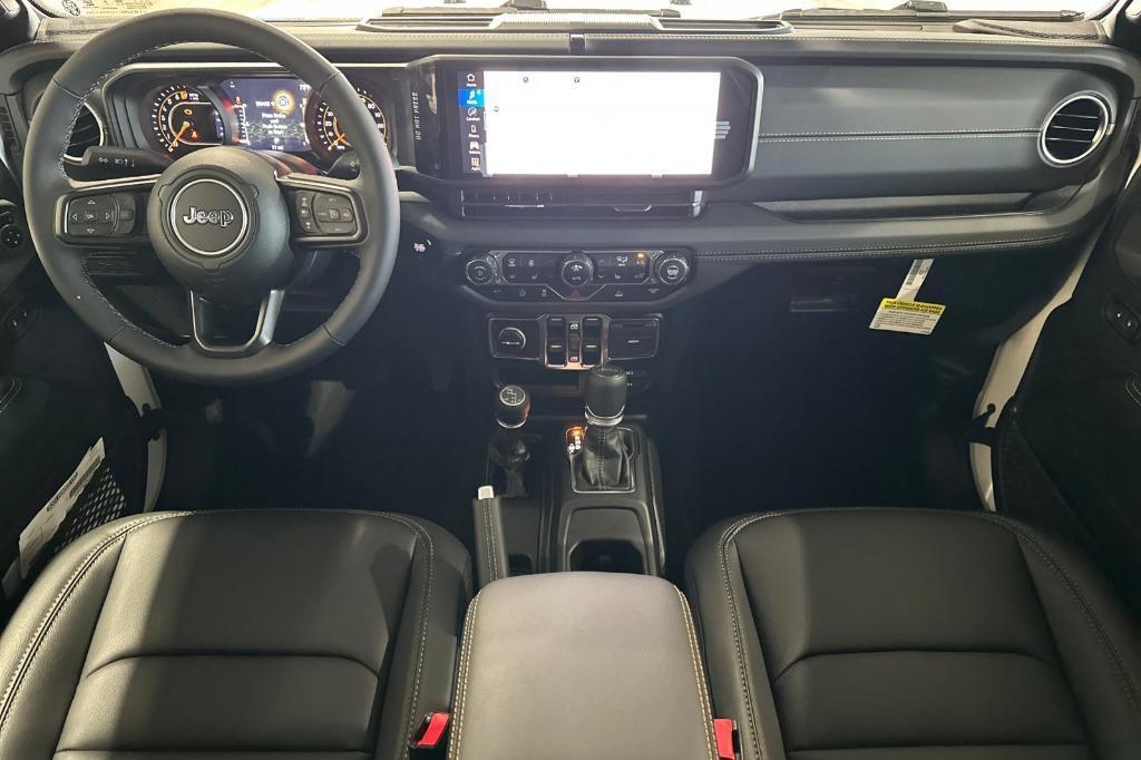 new 2025 Jeep Gladiator car, priced at $48,155