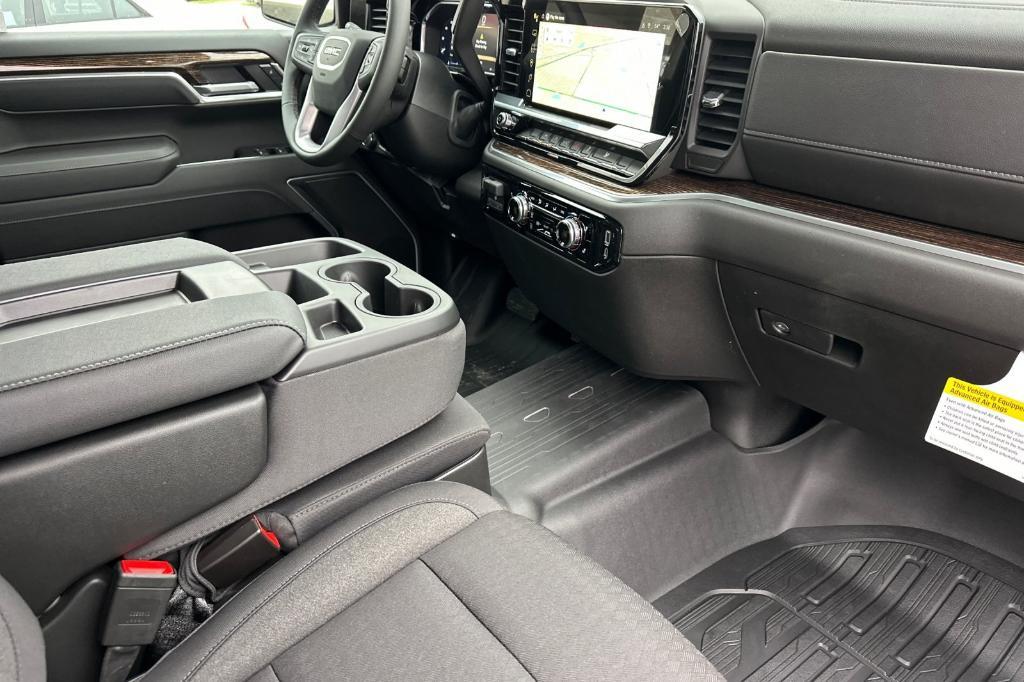 new 2026 GMC Sierra 1500 car, priced at $46,071