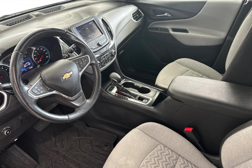 used 2022 Chevrolet Equinox car, priced at $18,995