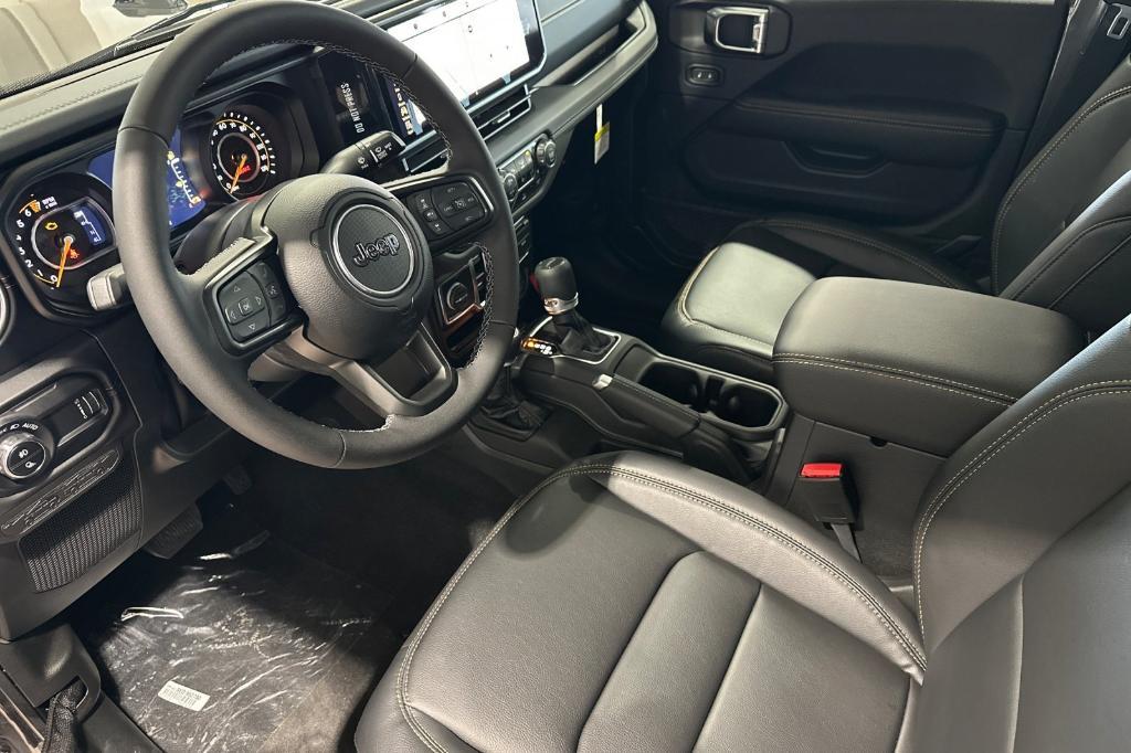 new 2025 Jeep Gladiator car, priced at $48,890