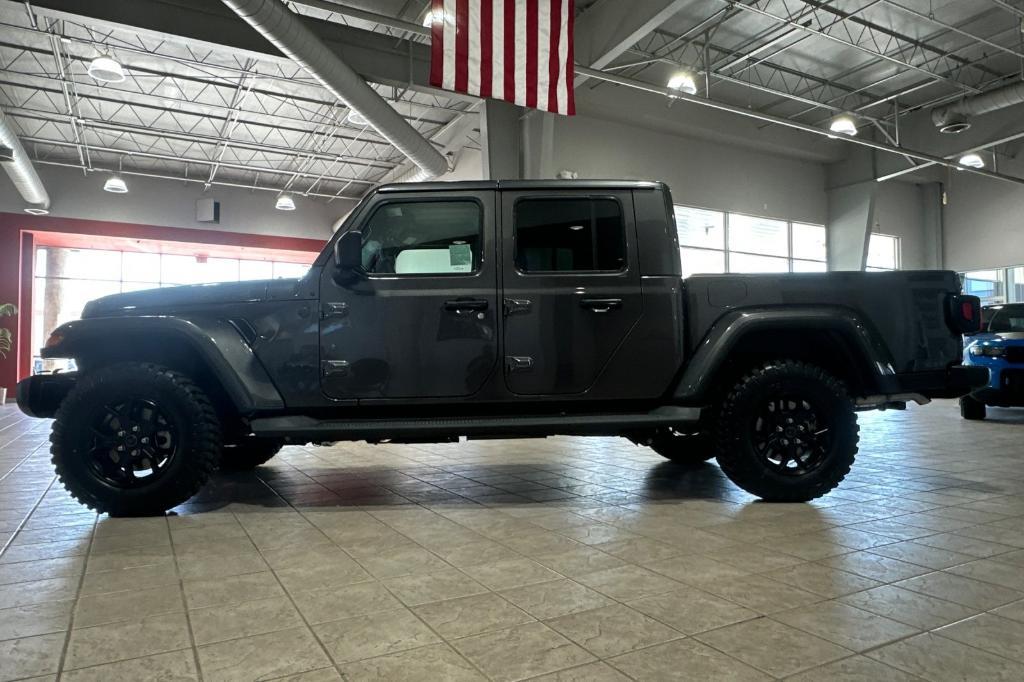 new 2025 Jeep Gladiator car, priced at $48,890