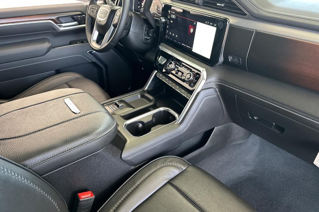 new 2025 GMC Sierra 2500 car, priced at $88,960
