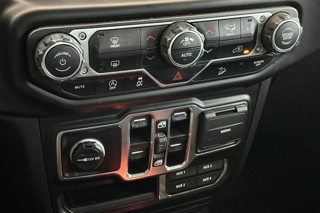 used 2021 Jeep Wrangler Unlimited car, priced at $28,995
