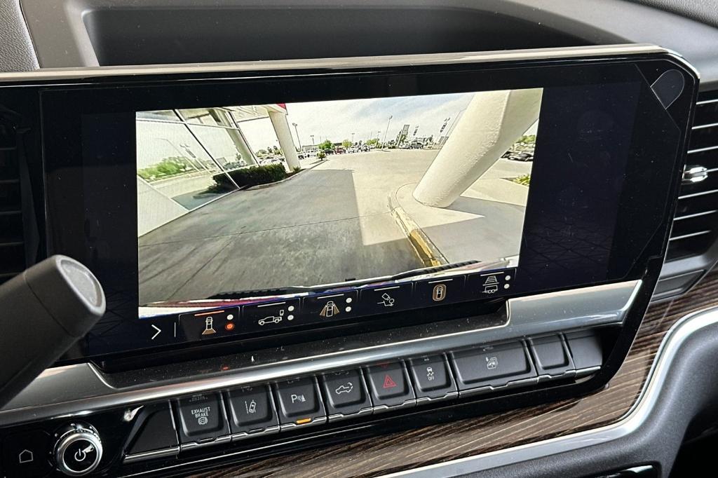 new 2025 GMC Sierra 2500 car, priced at $71,995