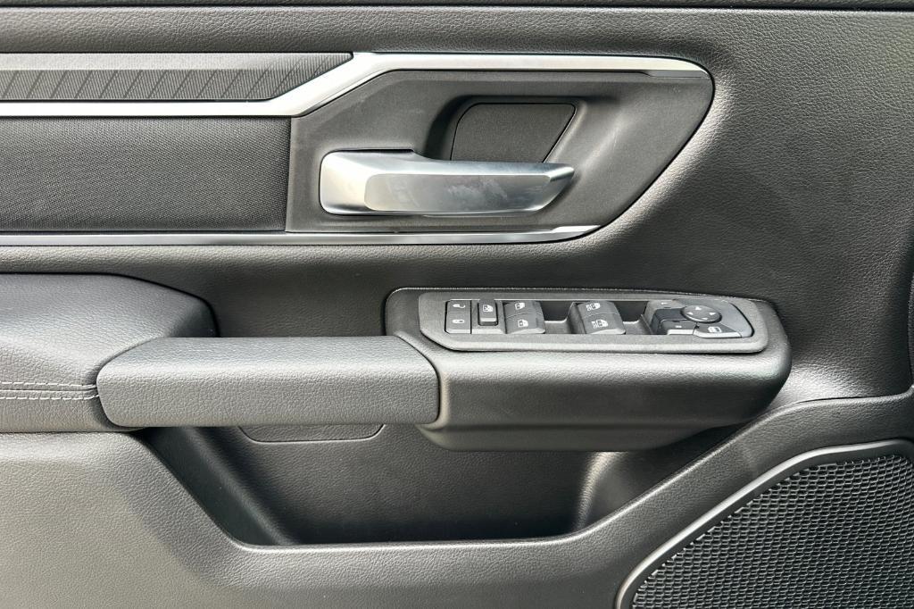 new 2025 Ram 1500 car, priced at $53,530