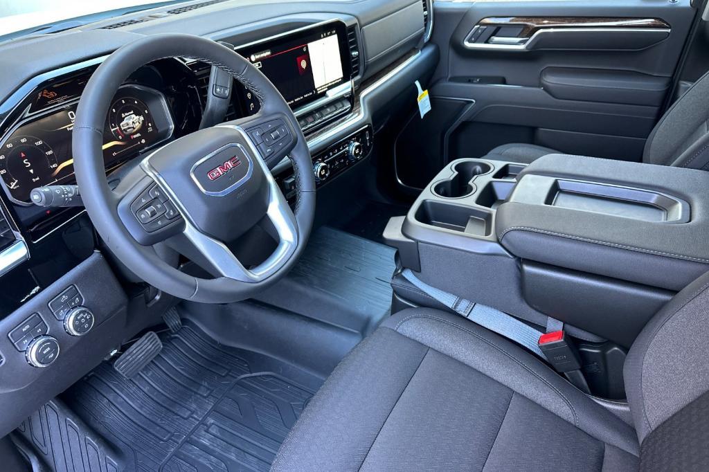 new 2026 GMC Sierra 1500 car, priced at $48,205