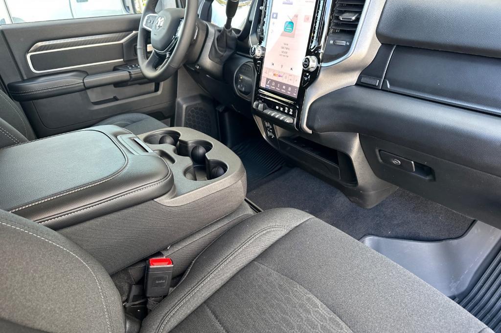 new 2025 Ram 2500 car, priced at $77,415