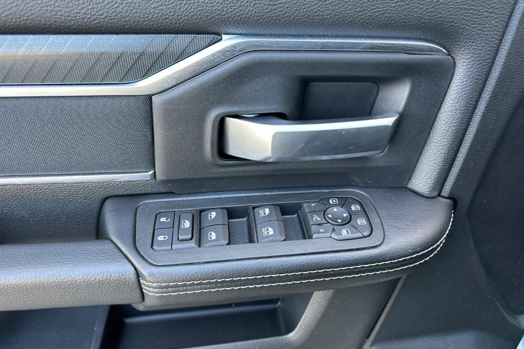 new 2025 Ram 2500 car, priced at $77,415