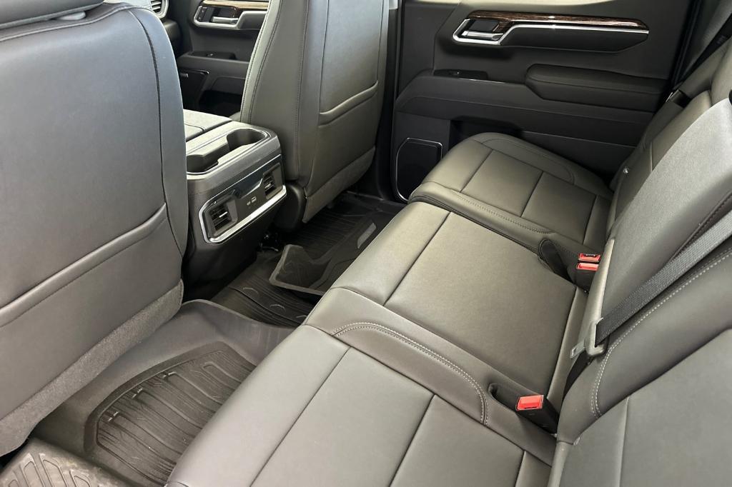 new 2025 GMC Sierra 1500 car, priced at $67,610