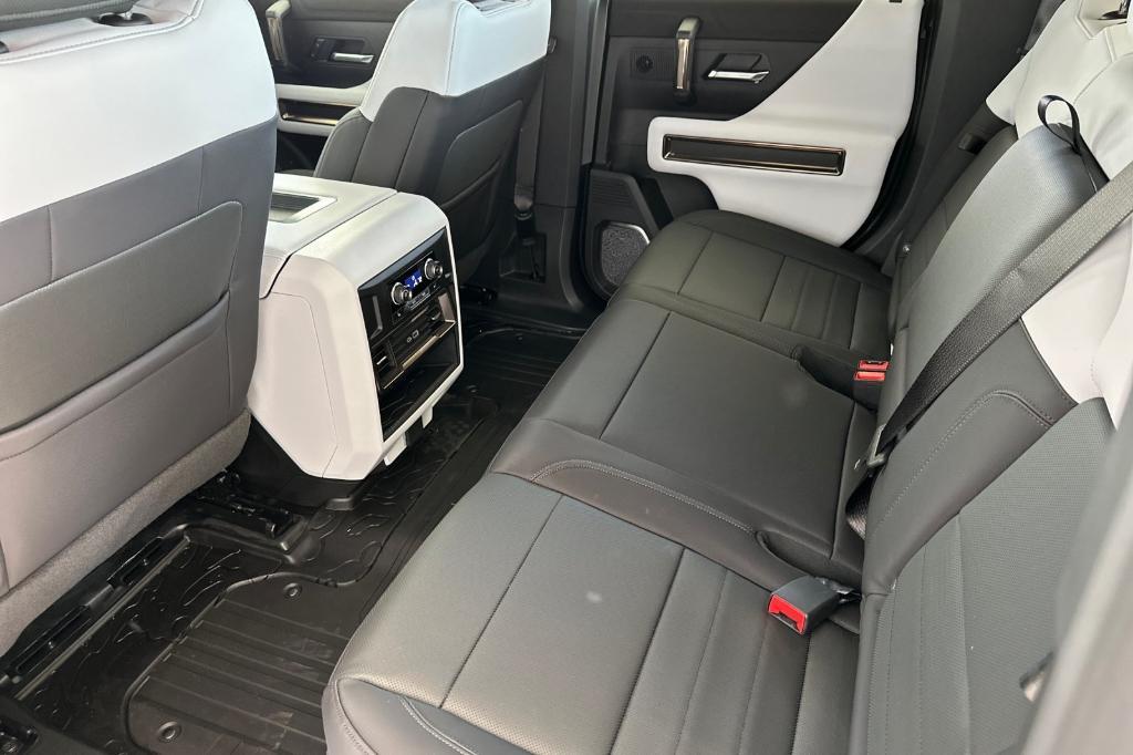 new 2025 GMC HUMMER EV Pickup car, priced at $102,995