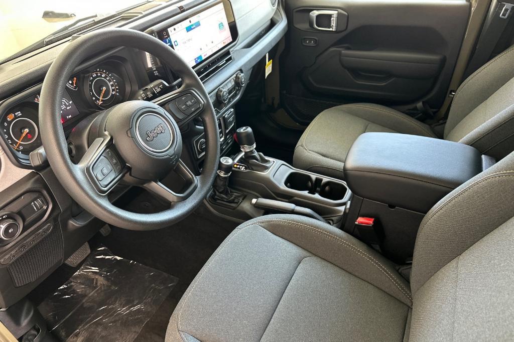 new 2025 Jeep Wrangler car, priced at $37,987