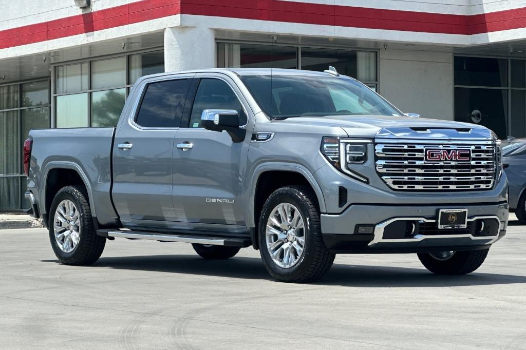 new 2025 GMC Sierra 1500 car, priced at $69,185