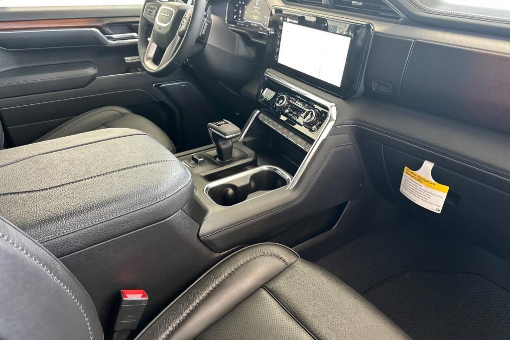 new 2025 GMC Sierra 1500 car, priced at $69,185