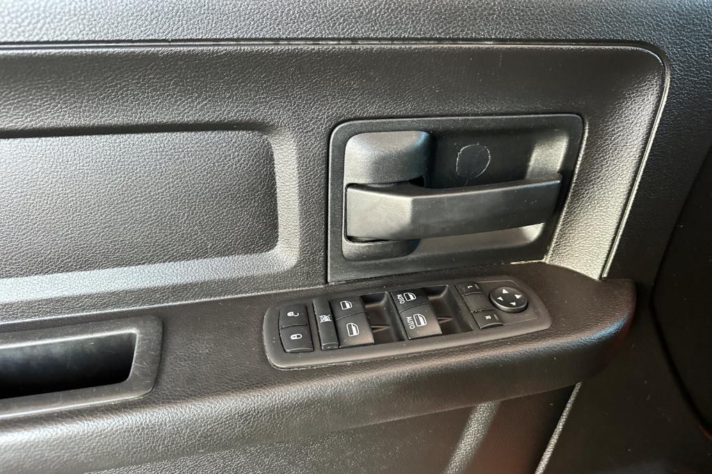 used 2019 Ram 1500 Classic car, priced at $22,973