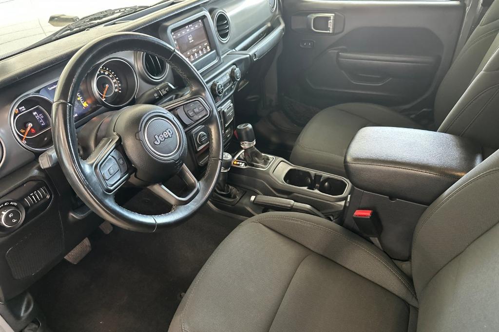used 2022 Jeep Gladiator car, priced at $35,899